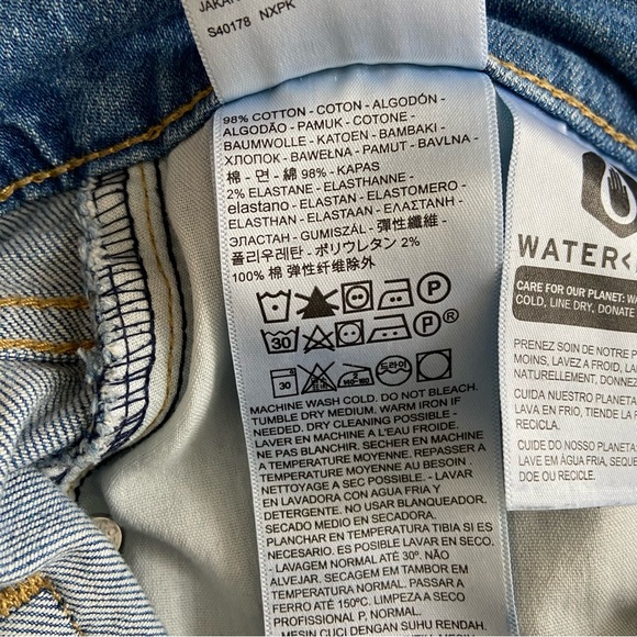 Levi’s High Waisted Tapered Jeans in Medium Blue size 28 29 Long Mom Fit - Picture 10 of 11